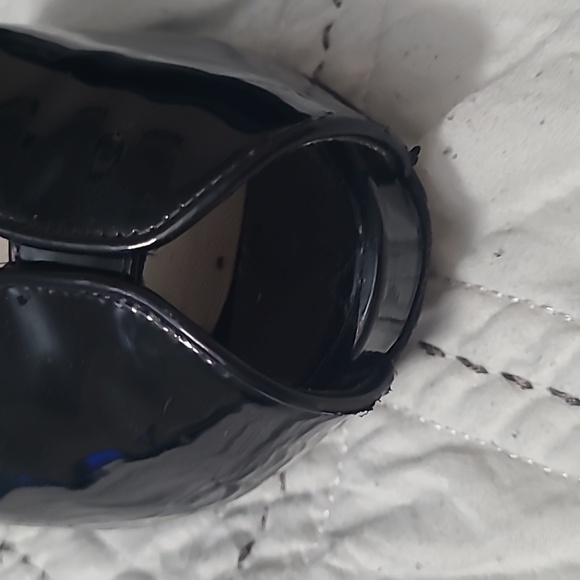 Marc Jacobs Size 8/  3.5” peep toe leather wedges sandle - Picture 4 of 13